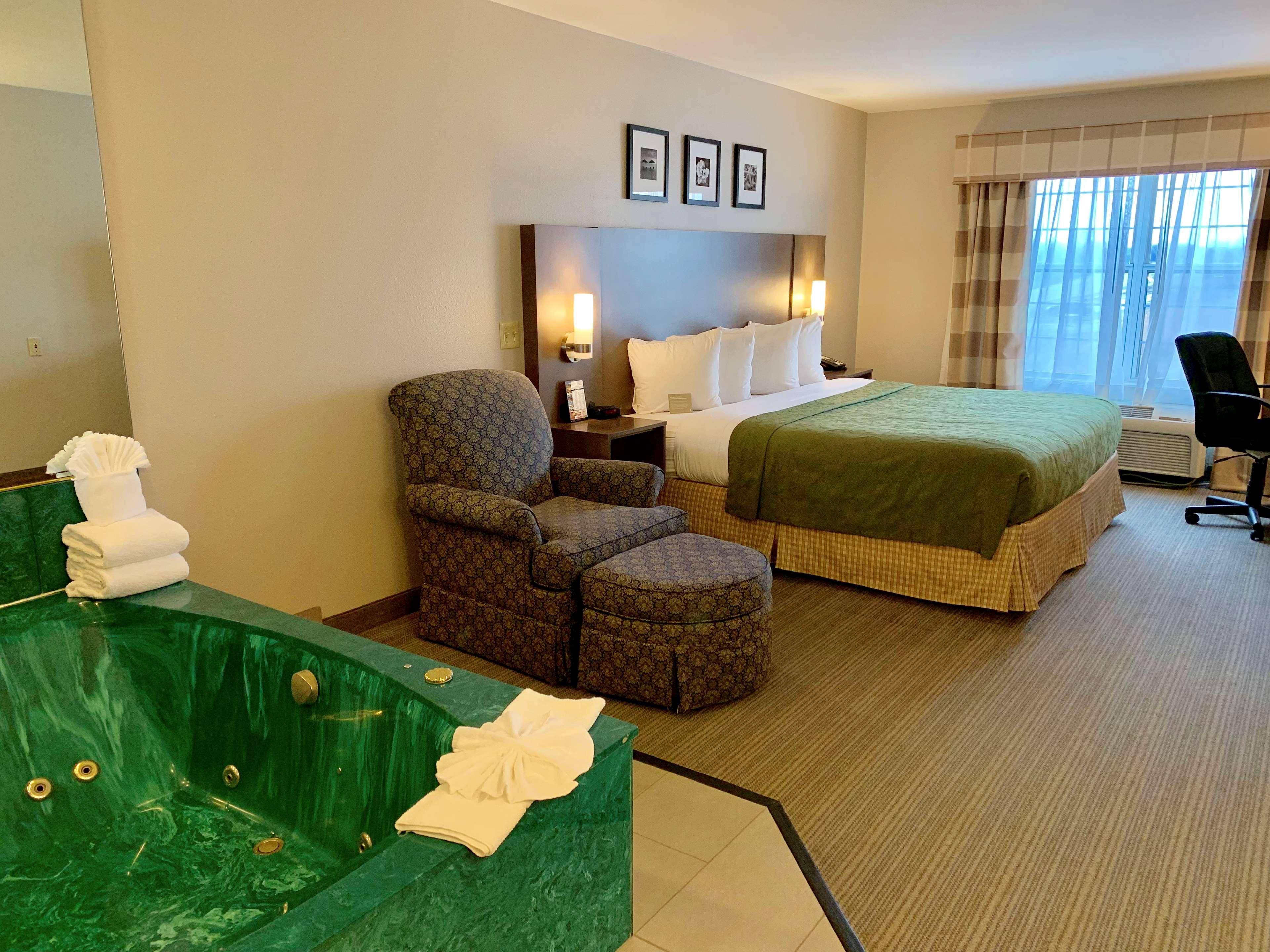 Country Inn & Suites By Radisson Kenosha - Pleasant Prairie Ngoại thất bức ảnh